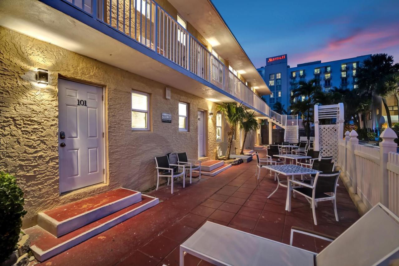 Laguna Blu Beach Hollywood Exterior foto